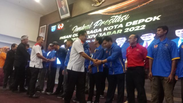 Pemkot Bersama KONI Depok Berikan Imbal Prestasi Rp 4,1 Miliar Ke Para ...