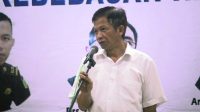 Sumber Foto: Fir'ad || Sekjen DPP SWI, Herry Budiman saat memberikan sambutan di acara diskusi publik SWI Depok. (08/06/2023).