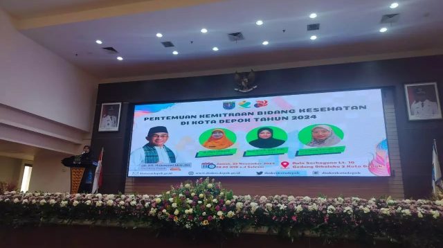 Mary Liziawati Kadinkes Kota Depok saat memberikan sambutan pada Pertemuan Kemitraan Bidang Kesehatan Tahun 2024. (dok. Narasumber).