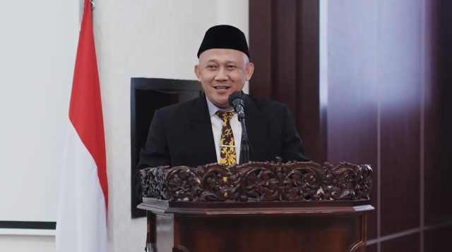 Dr .Endang Ahmad Yani, S.E, M.M Ketua Baznas Depok.