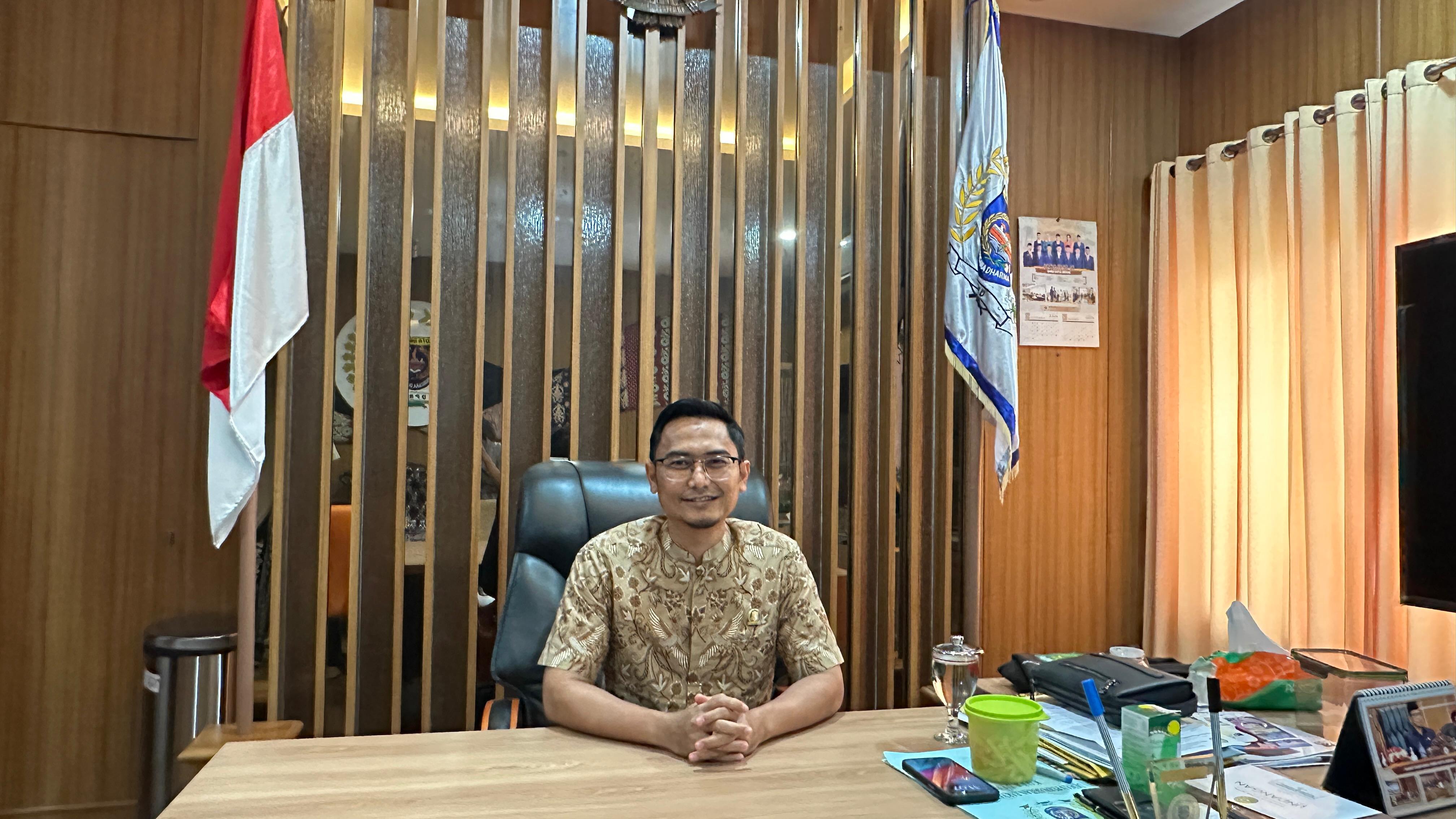 Ketua DPRD Kota Depok Ade Supriyatna