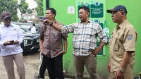 Hengky ketua Komisi C DPRD Kota Depok (kedua dari kanan).