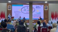 Kadinkes Kota Depok Mary Liziawati, memaparkan isu strategis Forum Renja Dinkes Depok Tahun 2026.