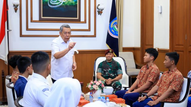 Walikota Tangsel Apresiasi Siswa-siswi yang Lolos Seleksi Taruna