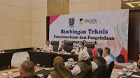 Penjabat (Pj) Sekretaris Daerah (Sekda) Kota Depok, Nina Suzana dikegiatan Bimtek Penatausahaan Pengelolaan Keuangan Tahun Anggaran 2025