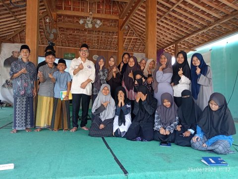 SWI Gelar Diklat Jurnalistik Go to School di Pesantren Technopreneur As Shofa
