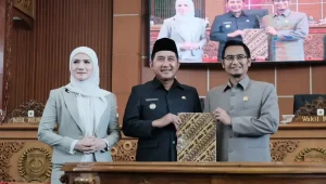 Empat Raperda