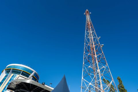 Indosat Ooredoo Hutchison Pertahankan Profitabilitas dan Perkuat Fondasi Bisnis