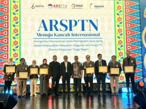 RSPTN Terima Penghargaan Diajang Kongres Nasional ARSPTN ke-6