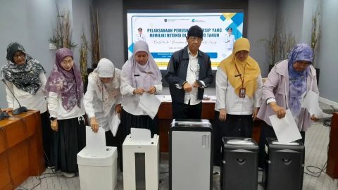 Pemusnahan arsip dengan retensi di bawah 10 tahun. (dok. Narasumber).