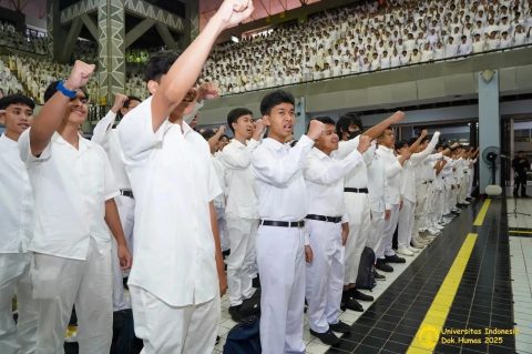 Mahasiswa baru Universitas Indonesia mengikuti PKKMB Tahun 2025. (dok. Humas UI/ Ilustrasi).