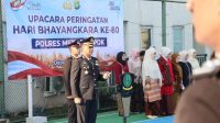 Kapolres Metro Depok, Kombes Pol Abdul Waras memimpin Upacara Peringatan Hari Bhayangkara ke-80